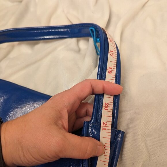 Kate Landry bright blue handbag - bright floral lining - Picture 10 of 13